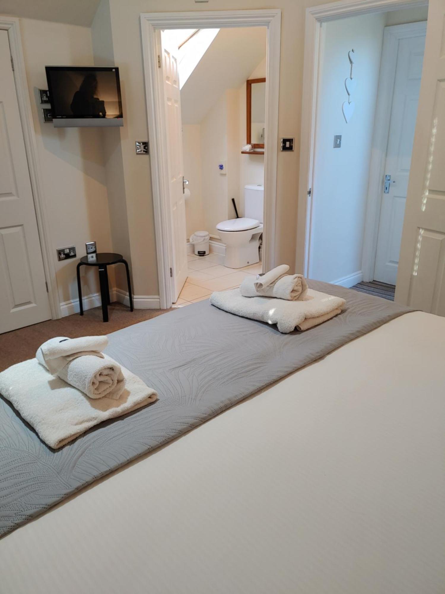 The Bath House Apartments - Free 1St Breakfast - Free Parking Εξωτερικό φωτογραφία