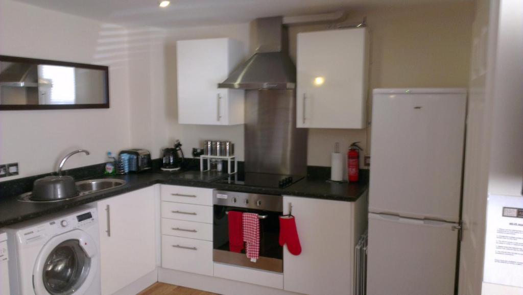 The Bath House Apartments - Free 1St Breakfast - Free Parking Δωμάτιο φωτογραφία